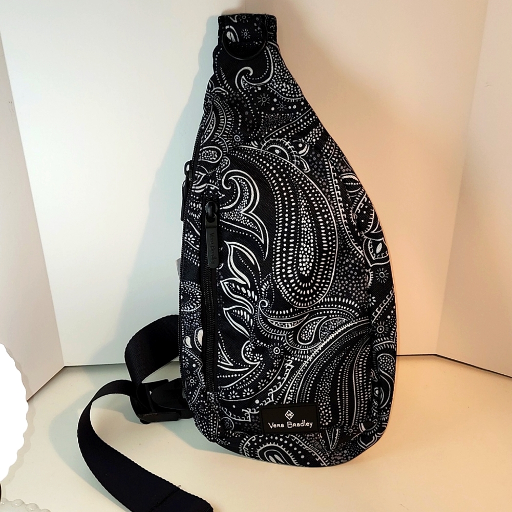 Vera Bradley Lighten Up Essential Compact Sling--NEW